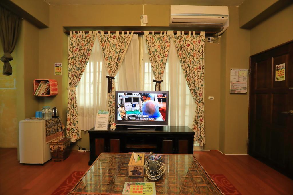 Bearbear Homestay Hualien Eksteriør bilde